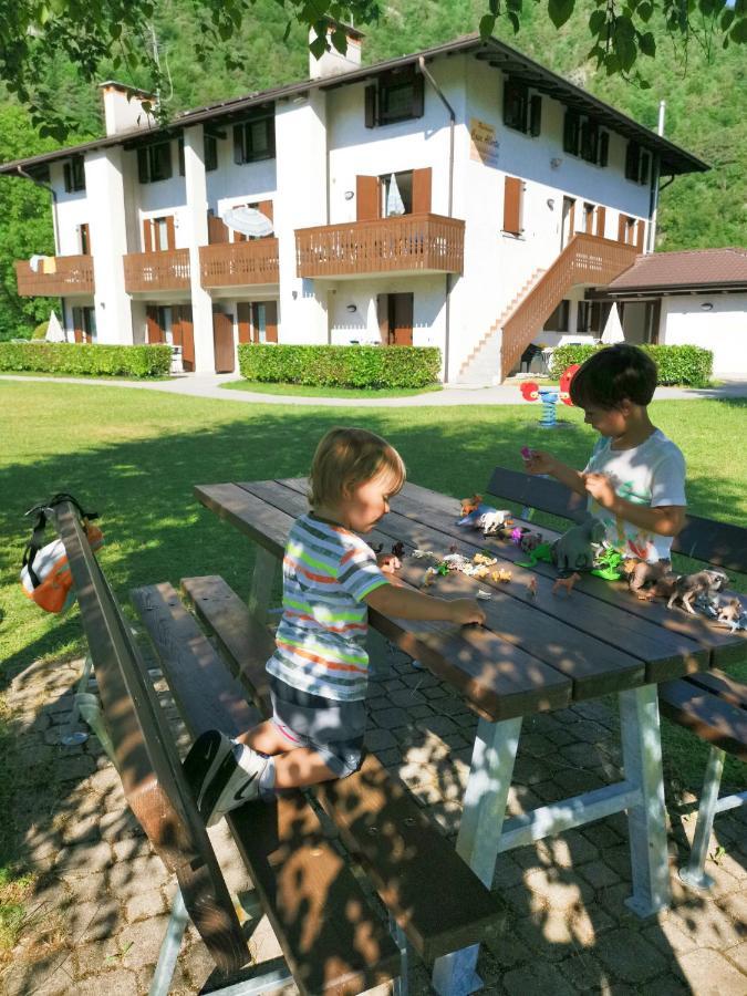 Casa Alberta Pieve Di Ledro Exteriör bild