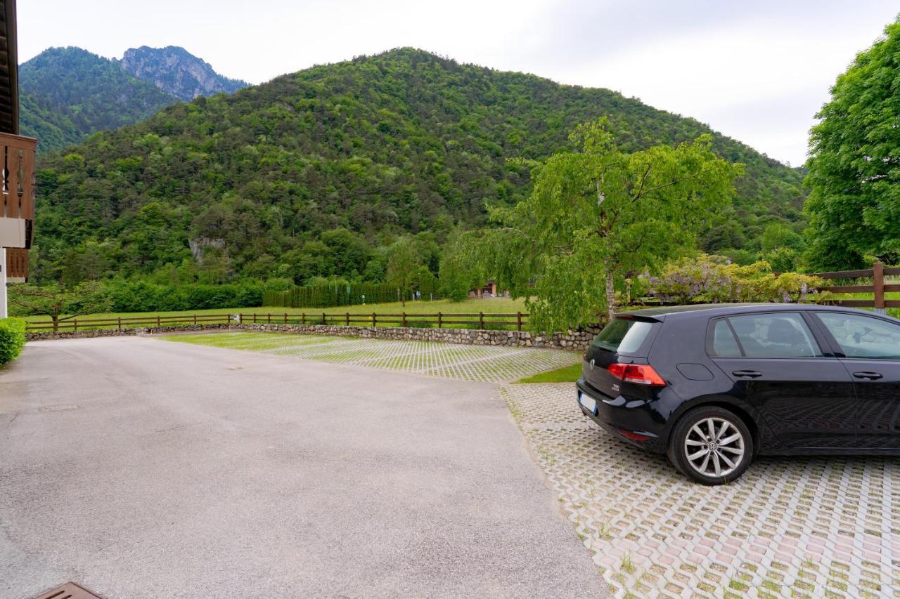 Casa Alberta Pieve Di Ledro Exteriör bild
