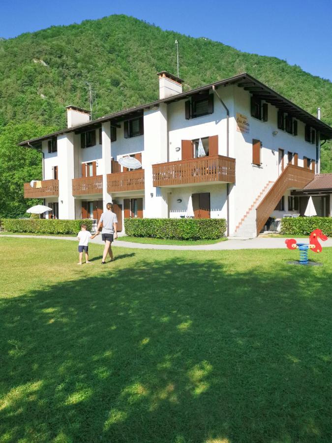 Casa Alberta Pieve Di Ledro Exteriör bild