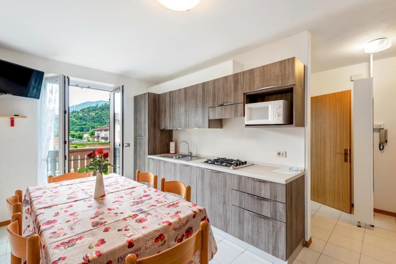 Casa Alberta Pieve Di Ledro Exteriör bild