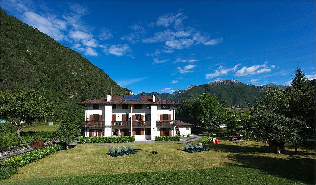 Casa Alberta Pieve Di Ledro Exteriör bild